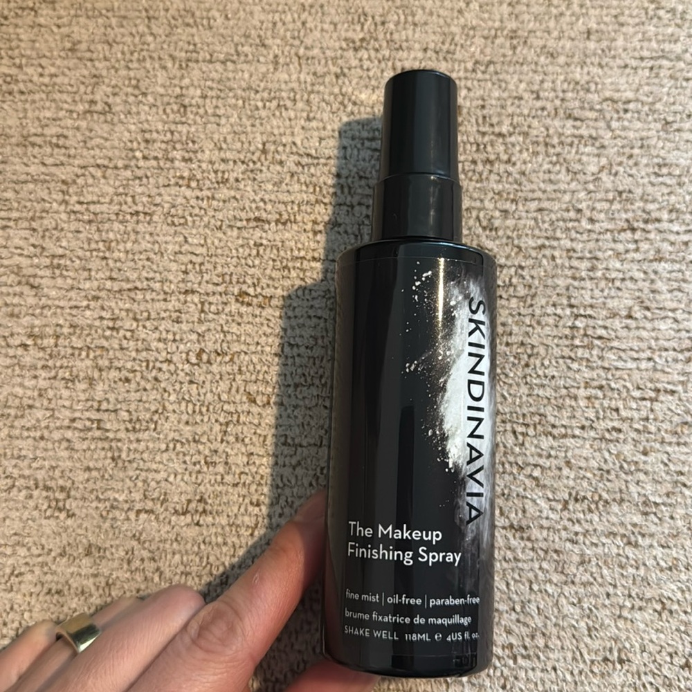 SKINDINAVIA The Makeup Finishing Spray 4oz